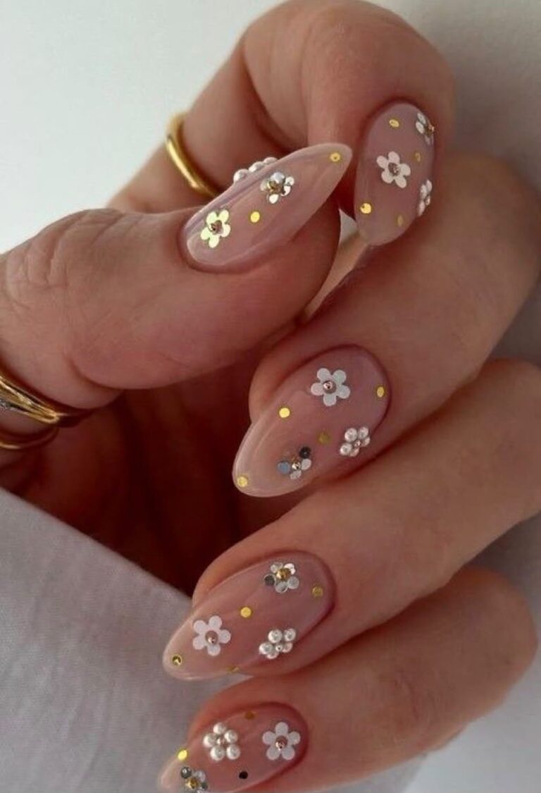 Trabajo de uñas realizado en NEW BAR by O·P·I, A Coruña