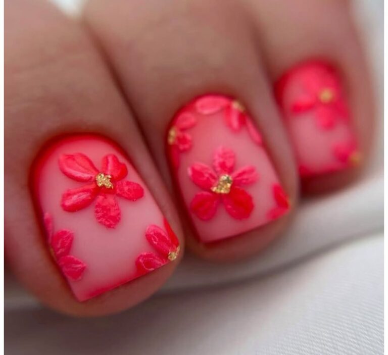 Trabajo de uñas realizado en NEW BAR by O·P·I, A Coruña