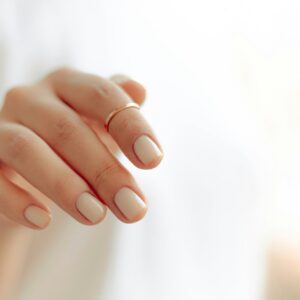 Manicura semipermanente OPI en NEW BAR by O·P·I, A Coruña