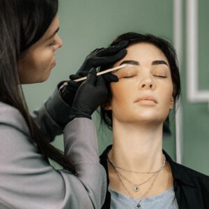 Visagismo de cejas